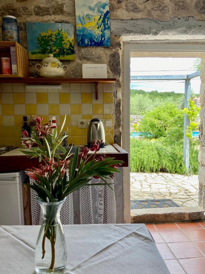 Apartament Lovrini Dvori Brusici Zewnętrze zdjęcie