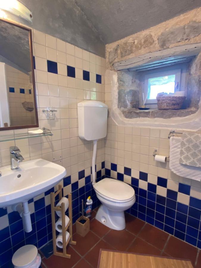 Apartament Lovrini Dvori Brusici Zewnętrze zdjęcie